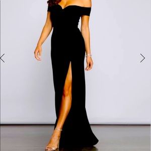 Black Formal Windsor Dress Size 3